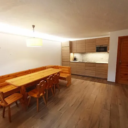 Casa Ai Piedi Del Monte Bianco *
